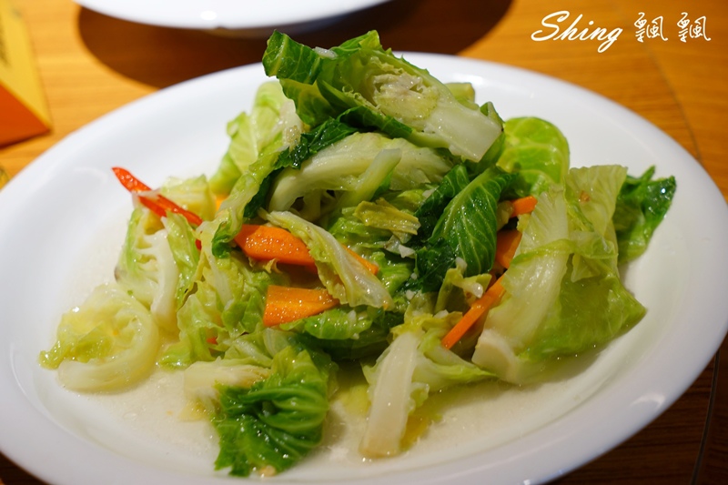 [台中] 吃鵝肉，最鵝樂-品八方燒鵝小館炭火明爐燒鵝推薦，上傳全台灣鵝肉料理，月月好禮抽不完 @博士生瘋狂日記