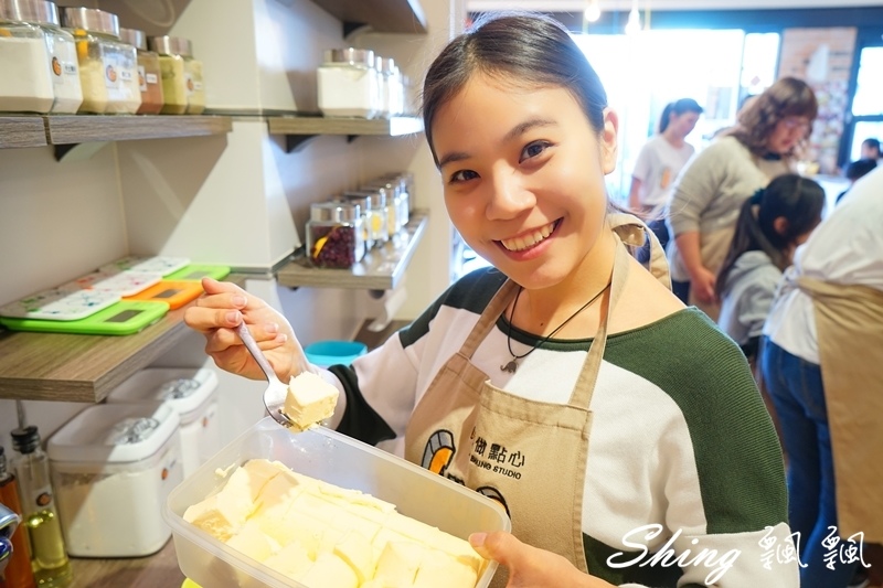 [台中] 趣做點心-甜點DIY，自己做草莓杏仁乳酪塔，還有彩虹蛋糕，糖霜餅乾，創意禮物無極限 @博士生瘋狂日記