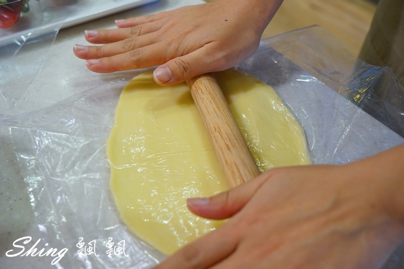 [台中] 趣做點心-甜點DIY，自己做草莓杏仁乳酪塔，還有彩虹蛋糕，糖霜餅乾，創意禮物無極限 @博士生瘋狂日記