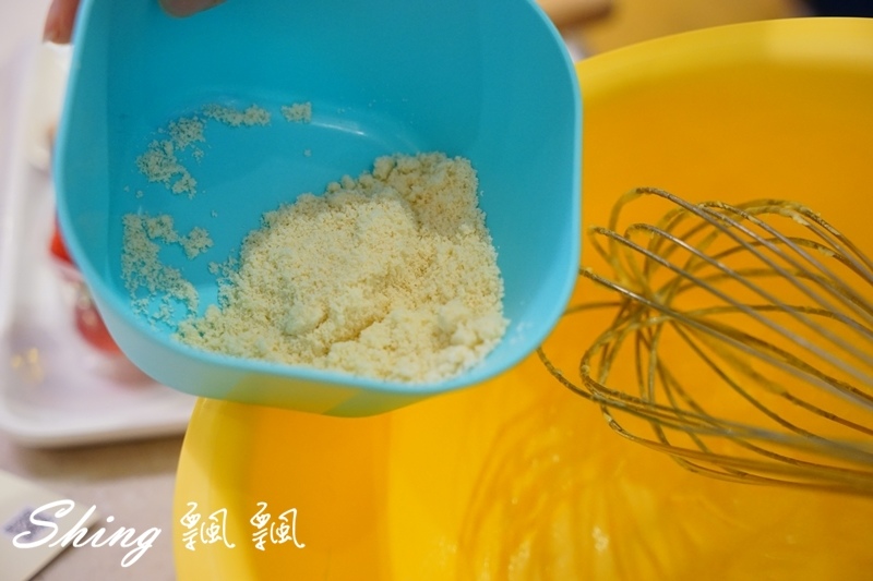 [台中] 趣做點心-甜點DIY，自己做草莓杏仁乳酪塔，還有彩虹蛋糕，糖霜餅乾，創意禮物無極限 @博士生瘋狂日記