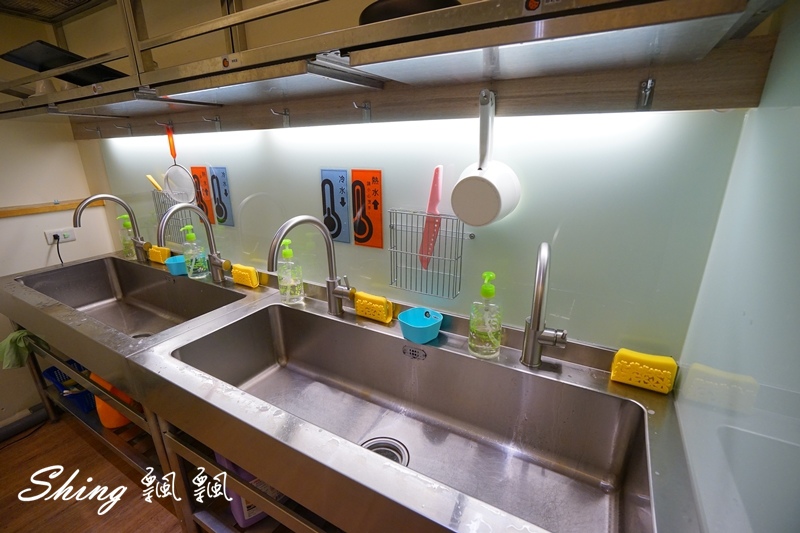 [台中] 趣做點心-甜點DIY，自己做草莓杏仁乳酪塔，還有彩虹蛋糕，糖霜餅乾，創意禮物無極限 @博士生瘋狂日記