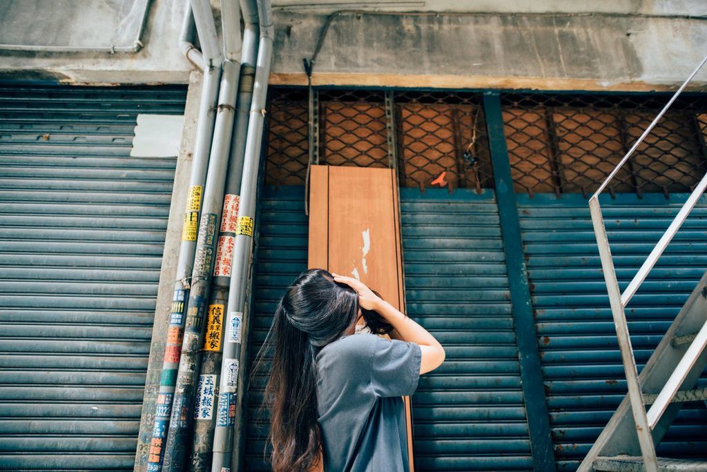 [人像攝影] 台中熱門拍照景點，台中特色景點-忠信市場 @博士生瘋狂日記