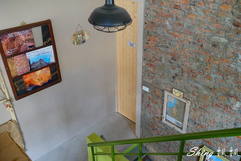 [台中] 推咖啡PUSH Cafe-台中北區咖啡館，設計師老闆娘的夢想咖啡館，每一處都好好拍！！ @博士生瘋狂日記