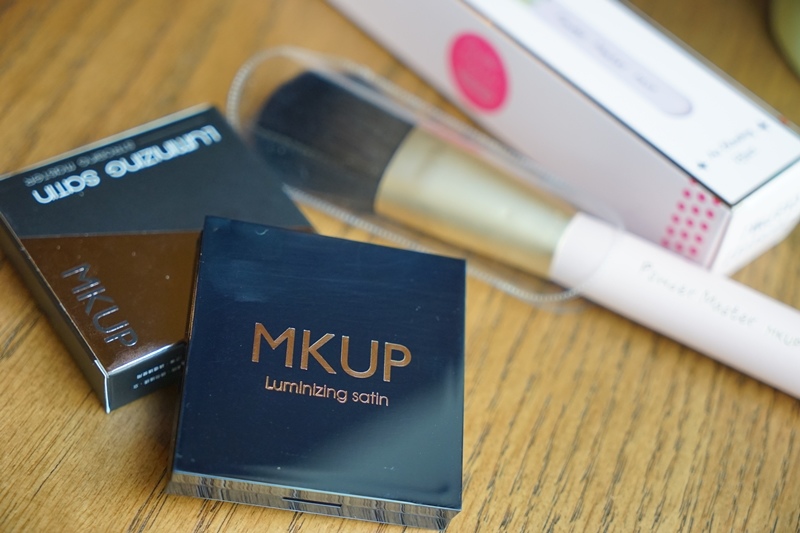 [美妝] MKUP美咖璀璨蘋果光修容餅-太陽光下輕鬆顯現耀眼立體臉蛋 @博士生瘋狂日記