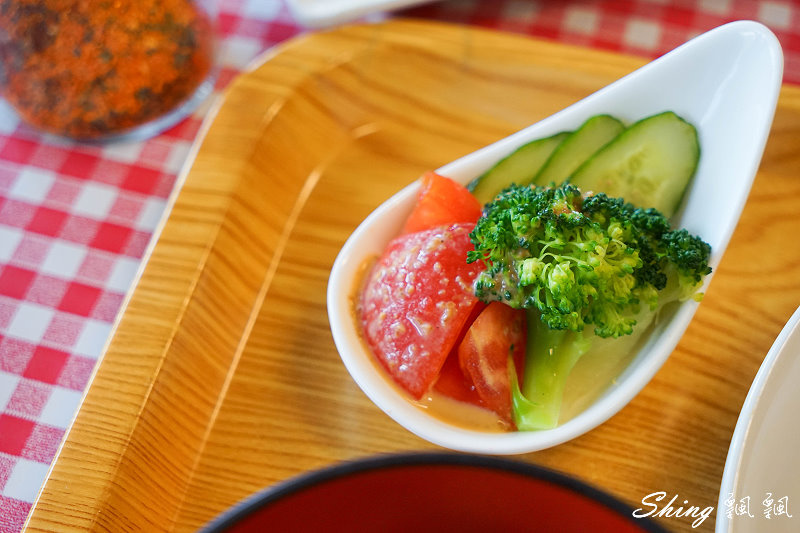 [台中] MICORO KITCHEN-向上市場隱藏日本北海道小點心，伊摩奇小丸子，現在還有道地日式咖哩飯！ @博士生瘋狂日記
