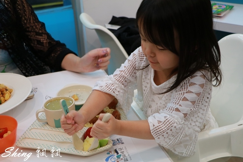 [台中] 台中親子餐廳-UMI親子廚房海洋館，逢甲周邊唯一兒童遊戲天堂，餐點也多樣化 @博士生瘋狂日記