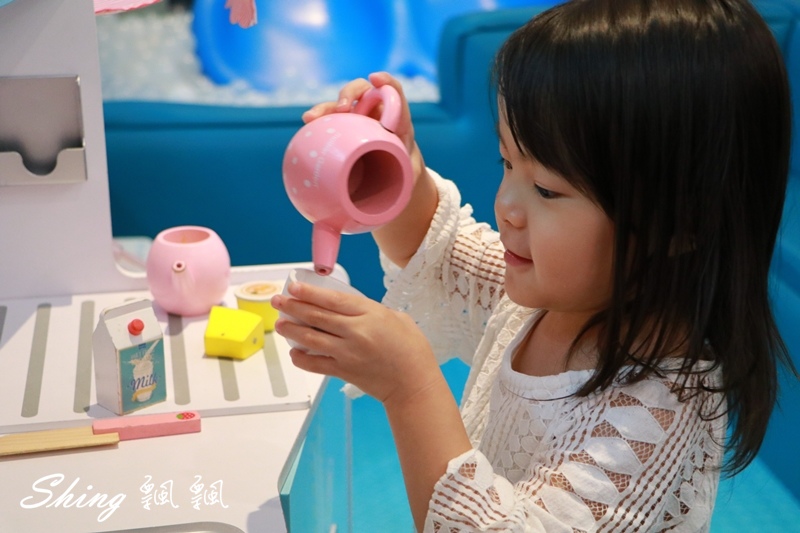 [台中] 台中親子餐廳-UMI親子廚房海洋館，逢甲周邊唯一兒童遊戲天堂，餐點也多樣化 @博士生瘋狂日記