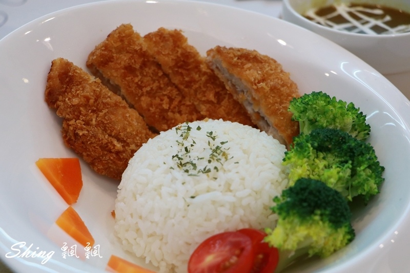 [台中] 台中親子餐廳-UMI親子廚房海洋館，逢甲周邊唯一兒童遊戲天堂，餐點也多樣化 @博士生瘋狂日記