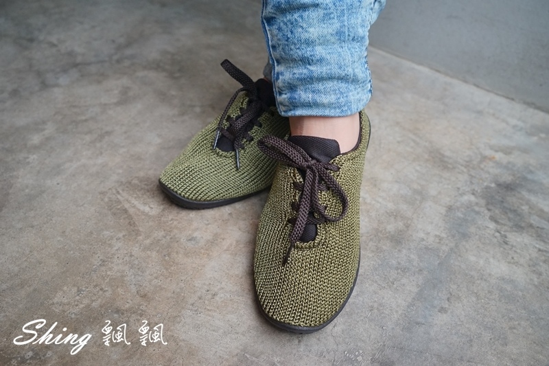 [穿搭] 雅客Arcopedico針織鞋-雙足弓專利鞋底設計，讓你Lifestyle in comfort @博士生瘋狂日記