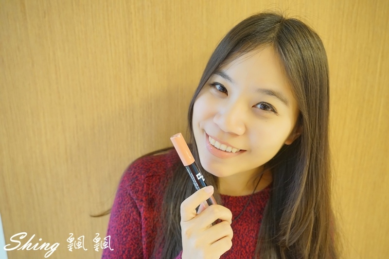 [美妝] TTMAX時尚彩妝-ttmax底妝+16小時不掉色液態唇彩 @博士生瘋狂日記