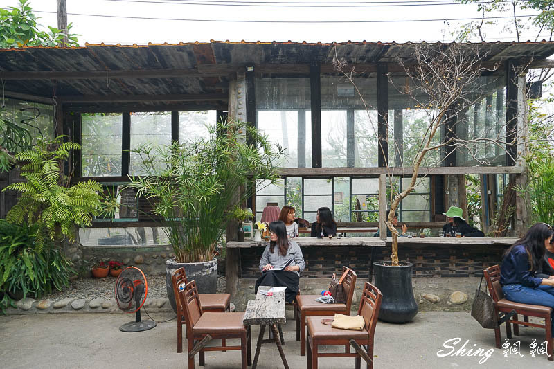 [台中] 13咖啡-台中南屯咖啡館，不需點餐的個性咖啡館，感受咖啡的純粹 @博士生瘋狂日記