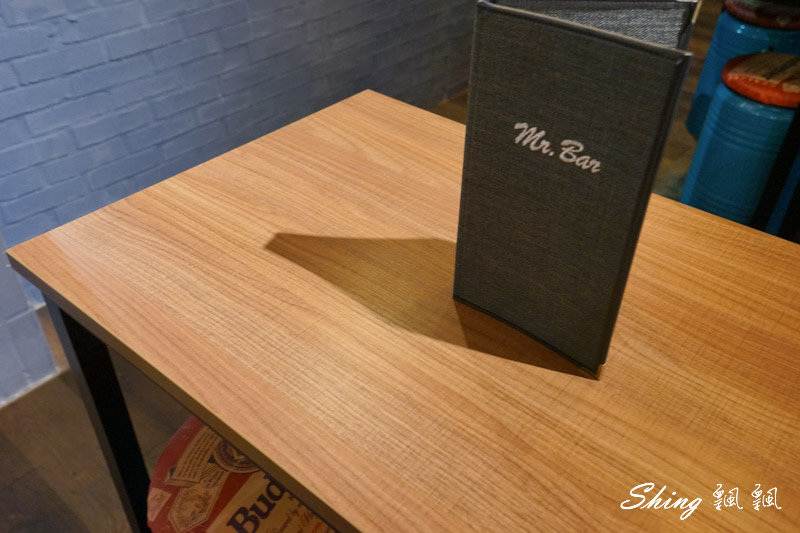 [台中] Mr. bar 風味炭燒-台中西屯區炭燒店，美式風格、餐點美味，老闆親自選材主打新鮮，鄰近逢甲夜市 @博士生瘋狂日記