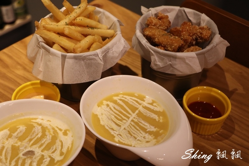 [台中] 薩克森比利時餐酒館自由店-台中中區最棒餐酒館and飛鏢聚餐場地，12節氣啤酒你都喝過了沒?! @博士生瘋狂日記