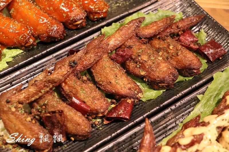 [台中] 薩克森比利時餐酒館自由店-台中中區最棒餐酒館and飛鏢聚餐場地，12節氣啤酒你都喝過了沒?! @博士生瘋狂日記