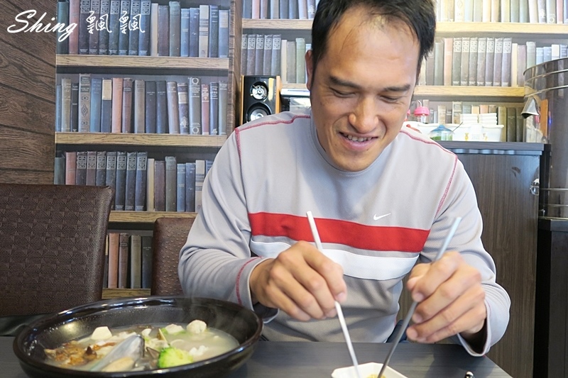 船長的漁人麵丼-台中北區巷弄隱藏美食，鮮美的直送魚貨海鮮料理，吃的到大海的味道 @博士生瘋狂日記