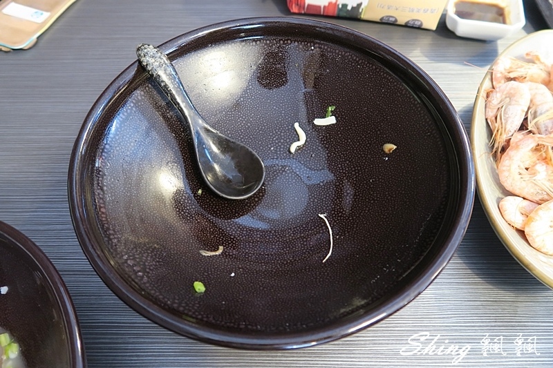 船長的漁人麵丼-台中北區巷弄隱藏美食，鮮美的直送魚貨海鮮料理，吃的到大海的味道 @博士生瘋狂日記