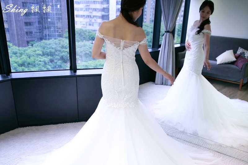 [台北] 金紗夢婚禮自助婚紗-單租訂製禮服，設計款讓身材好價錢又漂亮 @博士生瘋狂日記