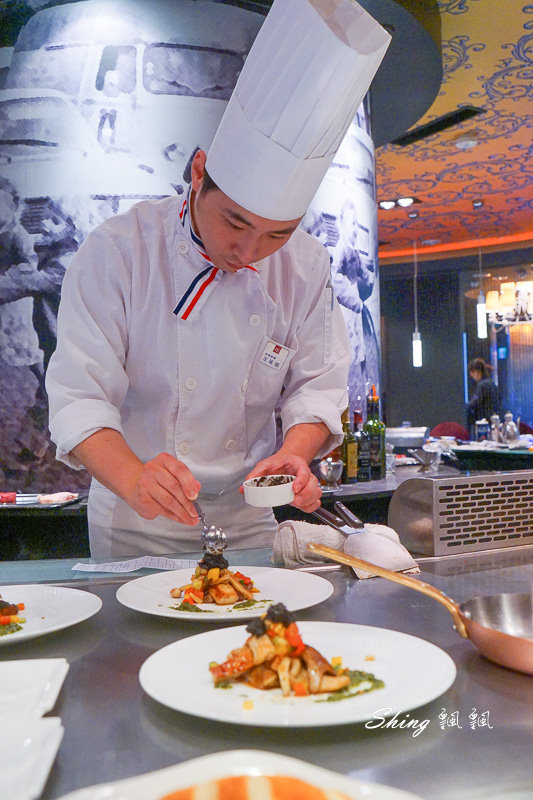 [美食] 夏慕尼新香榭鐵板燒台中大隆店-台中精明商圈餐廳推薦，吃的精巧又吃的飽，1030套餐滿意超值 @博士生瘋狂日記