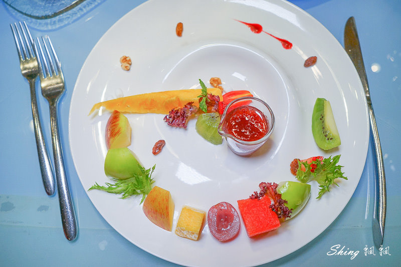 [美食] 夏慕尼新香榭鐵板燒台中大隆店-台中精明商圈餐廳推薦，吃的精巧又吃的飽，1030套餐滿意超值 @博士生瘋狂日記