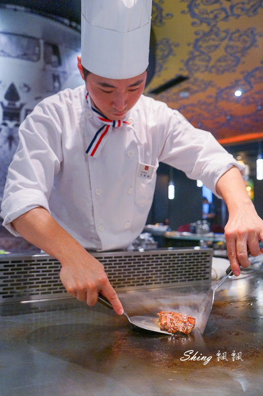 [美食] 夏慕尼新香榭鐵板燒台中大隆店-台中精明商圈餐廳推薦，吃的精巧又吃的飽，1030套餐滿意超值 @博士生瘋狂日記