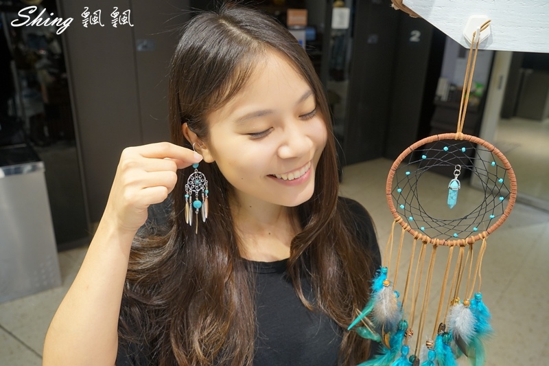 [個性穿搭] 2017 M&F 美國原創品牌飾品進駐台中勤美誠品櫃啦!! 土耳其藍個性飾品攻陷我心，還有捕夢網耳環的傳說 @博士生瘋狂日記