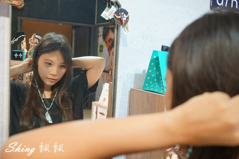 [個性穿搭] 2017 M&F 美國原創品牌飾品進駐台中勤美誠品櫃啦!! 土耳其藍個性飾品攻陷我心，還有捕夢網耳環的傳說 @博士生瘋狂日記