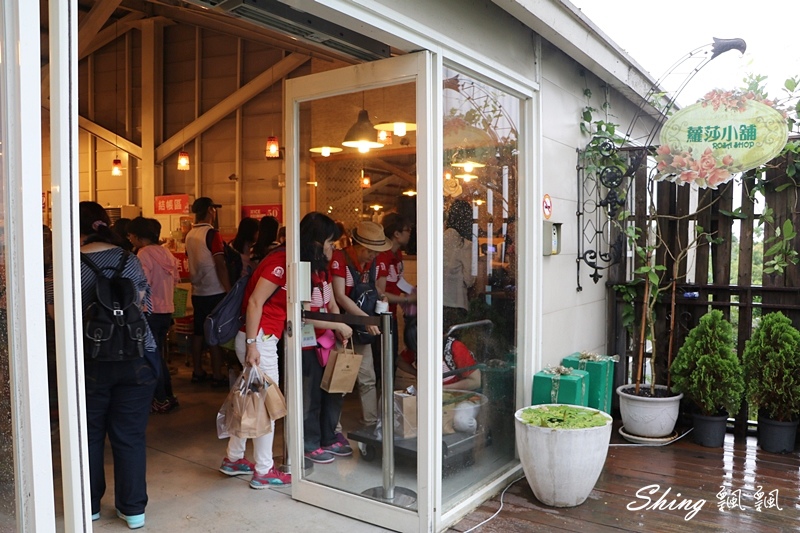 [雲林古坑] 蘿莎玫瑰山莊ROSAHILL-500種玫瑰品種夢幻花園，可以看到世界上最小的溫室玫瑰!! @博士生瘋狂日記