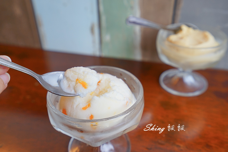 [台北美食] 雪王冰淇淋，台北70年老冰店，懷舊復古美味，獨家73種冰淇淋口味，忘不了的豬腳口味！ @博士生瘋狂日記