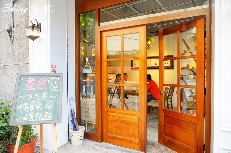[台北板橋] 稼咖啡Jia Cafe-板橋咖啡廳複合藝文展覽，還有幸福的手做甜點加上專業手沖咖啡 @博士生瘋狂日記