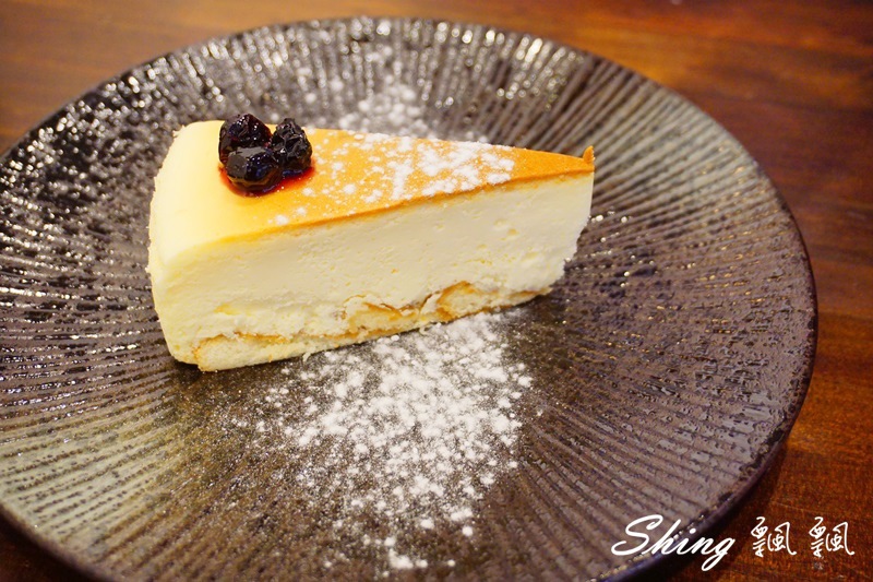 [台北板橋] 稼咖啡Jia Cafe-板橋咖啡廳複合藝文展覽，還有幸福的手做甜點加上專業手沖咖啡 @博士生瘋狂日記