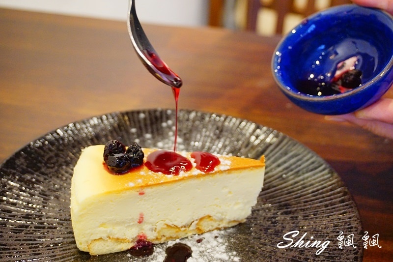 [台北板橋] 稼咖啡Jia Cafe-板橋咖啡廳複合藝文展覽，還有幸福的手做甜點加上專業手沖咖啡 @博士生瘋狂日記