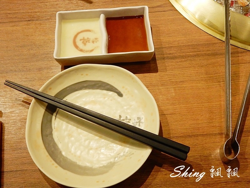 [台北板橋] 板橋車站乾杯列車燒肉居酒屋-越吃越無奈之乾杯已經不是以前的乾杯燒肉 @博士生瘋狂日記