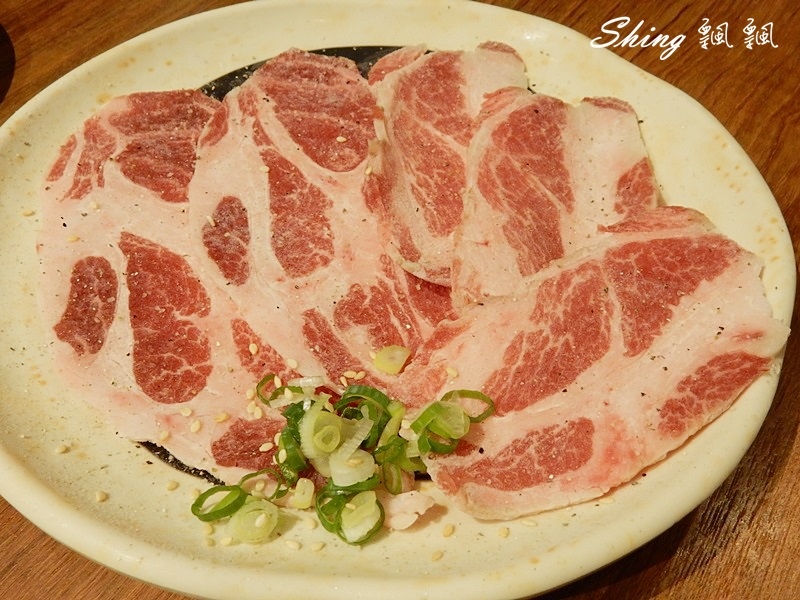 [台北板橋] 板橋車站乾杯列車燒肉居酒屋-越吃越無奈之乾杯已經不是以前的乾杯燒肉 @博士生瘋狂日記