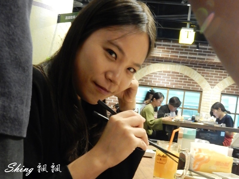 [台北板橋] 板橋車站乾杯列車燒肉居酒屋-越吃越無奈之乾杯已經不是以前的乾杯燒肉 @博士生瘋狂日記