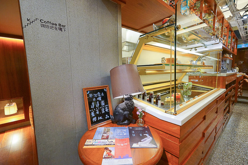 [台北美食] 米朗琪咖啡館-台北中山區咖啡館，環境舒適座位多，草莓鬆餅太犯規，大顆又飽滿，鄰近捷運中山站4號出口 @博士生瘋狂日記
