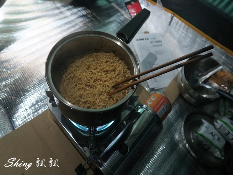 合歡山北峰小溪營地露營(上)-台灣百岳3天2夜搭帳喝咖啡，享受大自然的日出跟夕陽 @博士生瘋狂日記