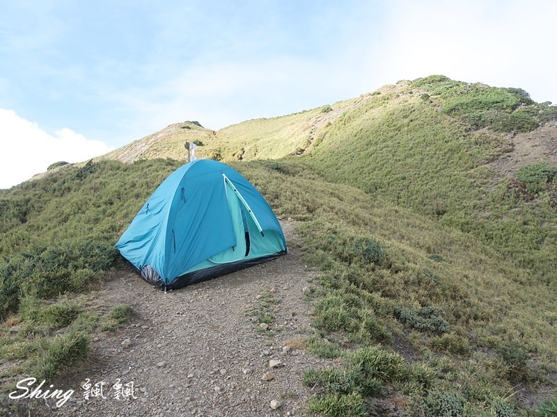合歡山北峰小溪營地露營(上)-台灣百岳3天2夜搭帳喝咖啡，享受大自然的日出跟夕陽 @博士生瘋狂日記
