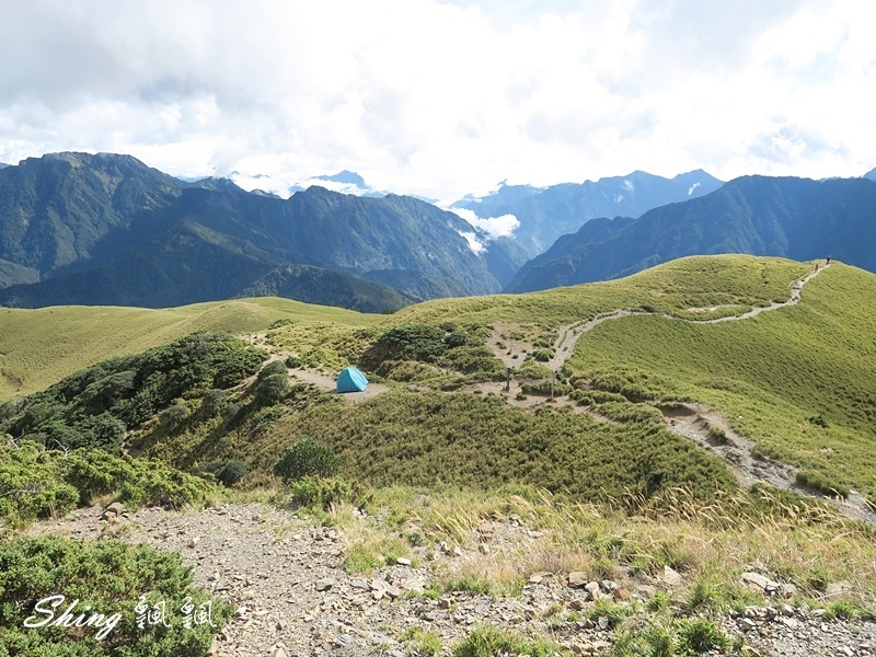 合歡山北峰小溪營地露營(上)-台灣百岳3天2夜搭帳喝咖啡，享受大自然的日出跟夕陽 @博士生瘋狂日記