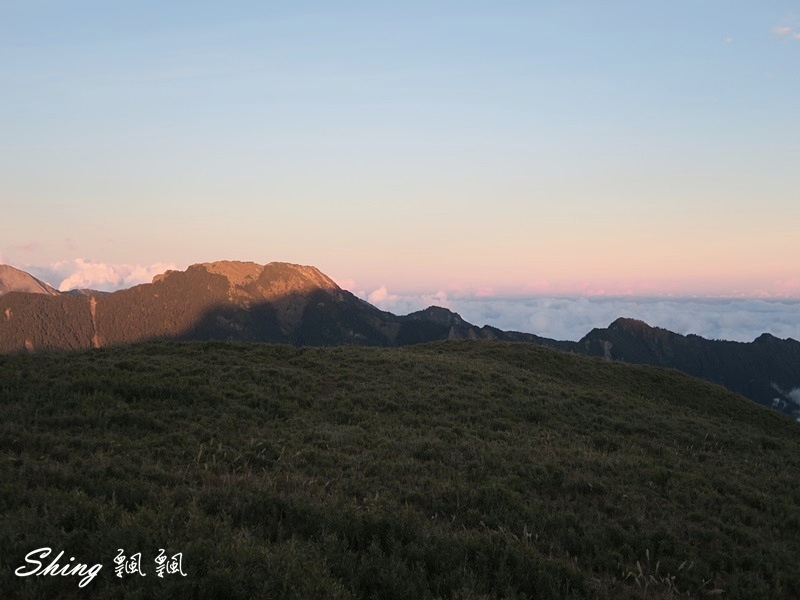 合歡山北峰小溪營地露營(上)-台灣百岳3天2夜搭帳喝咖啡，享受大自然的日出跟夕陽 @博士生瘋狂日記