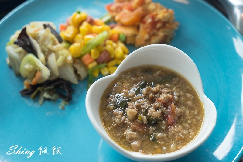 蘭嶼巴漾食堂-必吃蘭嶼特色風味餐，炸飛魚，連泰式料理也煮得出來 @博士生瘋狂日記