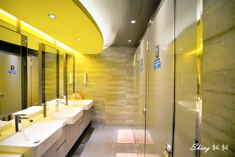 台北發現青年旅舍Taipei Discover Hostel-膠囊旅館推薦，背包客最舒適的旅遊中繼站，24小時不斷電公共空間 @博士生瘋狂日記