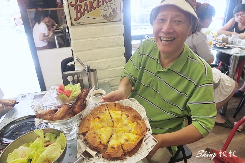水吻Aqua Kiss-大安美食推薦，MENU隨便點隨便好吃，特色pizza，水吻招牌炸雞，真材實料花生冰 @博士生瘋狂日記