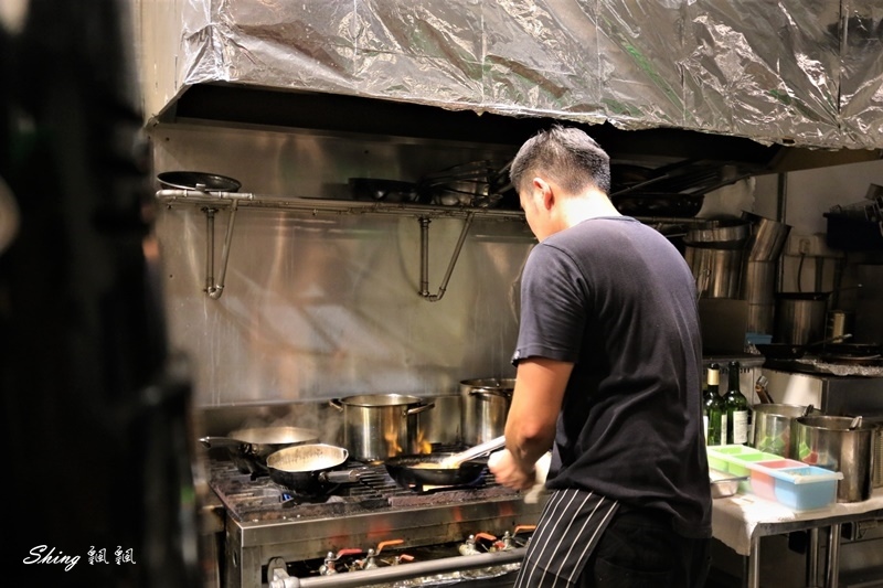 蘆卡樹法式小館Le coin chaud-板橋人推薦!! 適合家庭聚餐，朋友慶生的溫馨巷弄板橋法式餐廳 @博士生瘋狂日記