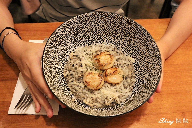 蘆卡樹法式小館Le coin chaud-板橋人推薦!! 適合家庭聚餐，朋友慶生的溫馨巷弄板橋法式餐廳 @博士生瘋狂日記