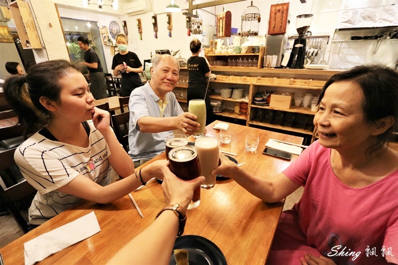 蘆卡樹法式小館Le coin chaud-板橋人推薦!! 適合家庭聚餐，朋友慶生的溫馨巷弄板橋法式餐廳 @博士生瘋狂日記