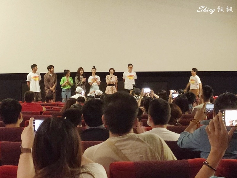 《哈囉少女》年度話題劇情校園片，少女少男們的網路社群風暴，搞不清最心機的是閨蜜還是敵人? @博士生瘋狂日記