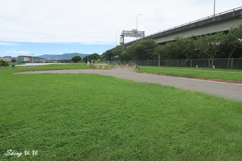 閔教練安全道路駕駛訓練保證班-國家級駕訓教練親自上路教學，輕鬆掌握道路開車技巧，雙方向盤讓上路更有保障 @博士生瘋狂日記