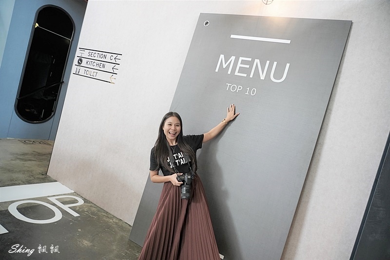 鴻龍宴活蝦料理-台中浮誇大船停泊餐廳，鮮甜海鮮中式料理聚餐首選，乾淨寬敞好停車 @博士生瘋狂日記