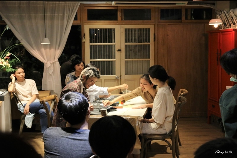 《脆弱一隅》4位表演者，5種空間流動，打破既定印象的0距離互動式演出! @博士生瘋狂日記