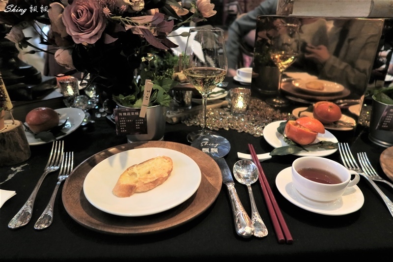WEDDINGS新娘物語X君品Collection風尚之夜-將攝影棚變身時尚米其林三星頤宮主廚客製婚宴 @博士生瘋狂日記